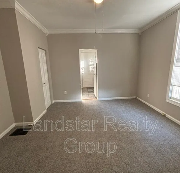 2127 Grinstead Dr #1 — Photo 11