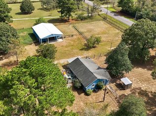 36576 Howell Rd, Hempstead, TX 77445