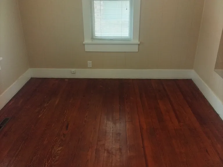 1601 Merchant St — Photo 5