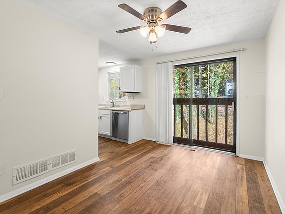 5th image of 2116 Scarbrough Rd
