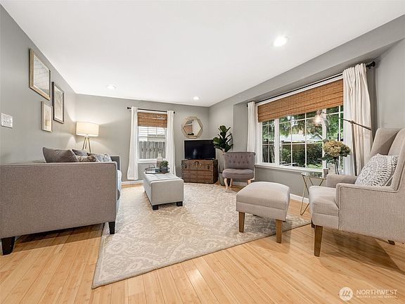 3rd image of 13247 4th Avenue S