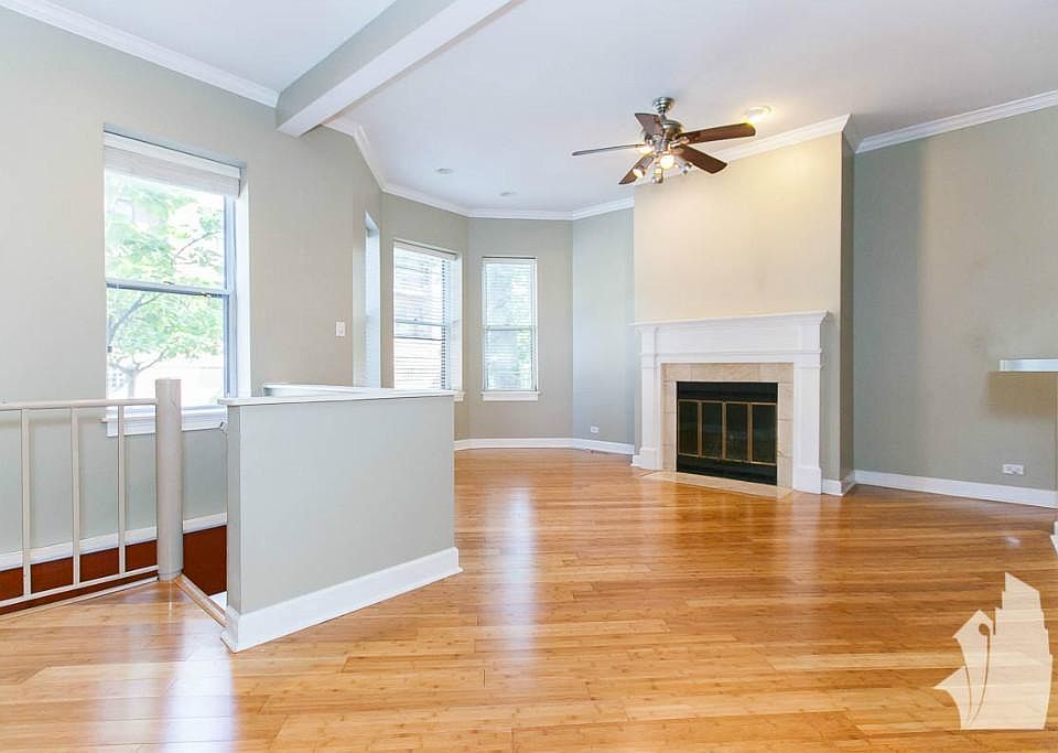 1st image of 1047 W Leland Ave #1E0