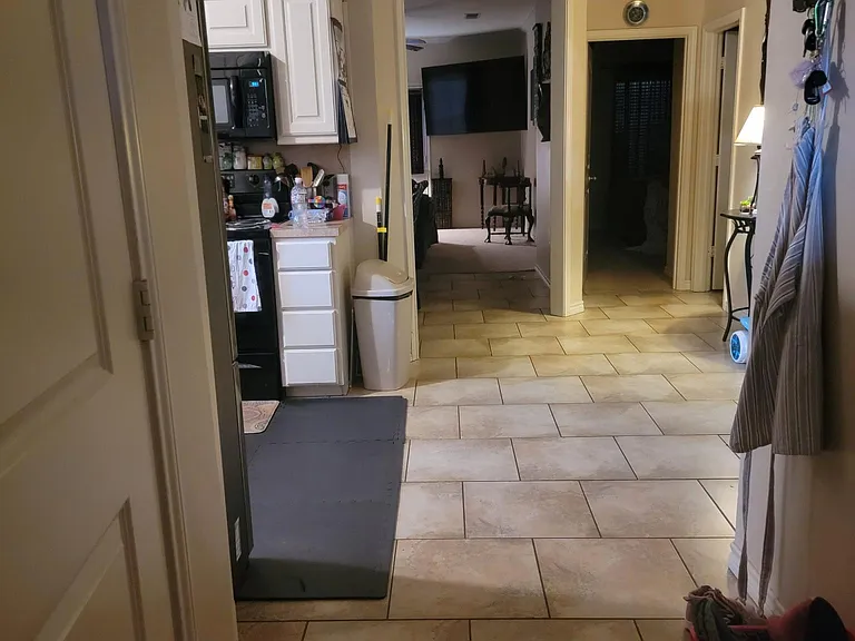 2321 Danley Ave #200 — Photo 2