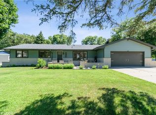 371 NE 52nd Ave, Des Moines, IA 50313