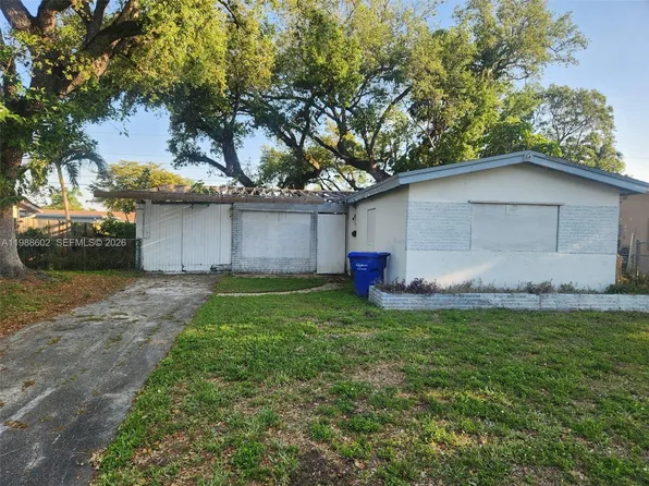 6331 Harding St, Hollywood, FL 33024