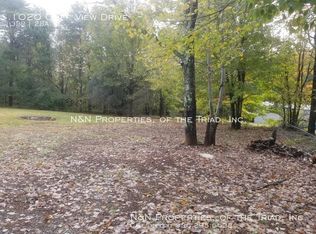 1020 Cliff View Dr, King, NC 27021