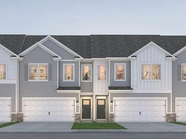 52 Fonthill Ct, Quakertown, PA 18951