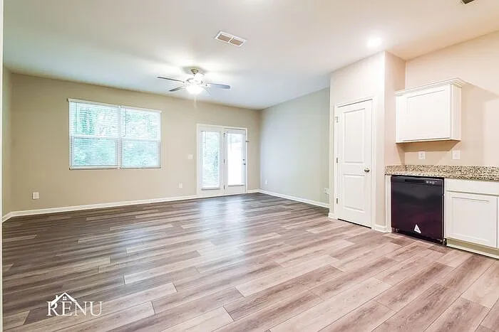 3131 Journal Ct — Photo 7