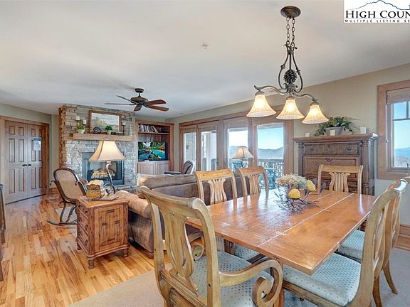 3rd image of 500 Indian Paintbrush Drive #RM-2