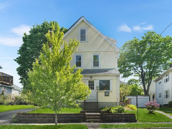 48 West St, Medford, MA 02155