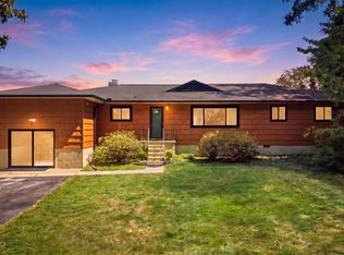 4906 Chestnut Ave, Signal Mountain, TN 37377