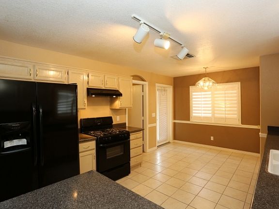 3rd image of 441 Waterwheel Falls Dr
