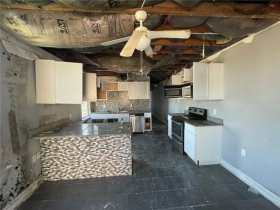 5th image of 5922-24 Timoleon St