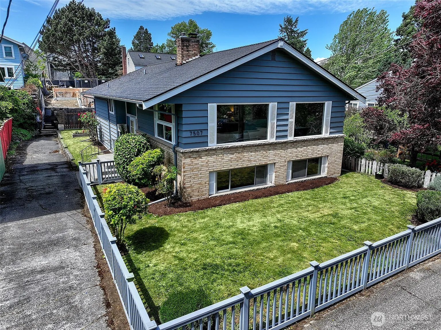 7507 17th Avenue NW photo 1