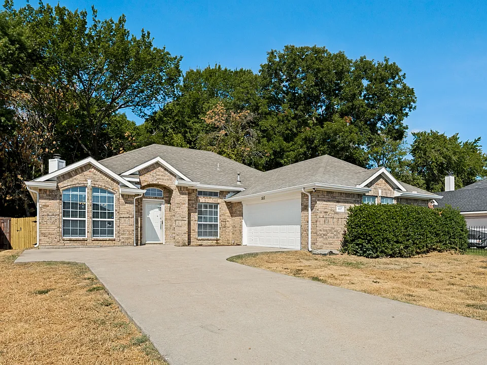 517 Saddlebrook Dr