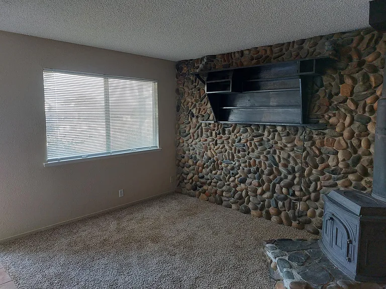 32234 Miller St — Photo 27