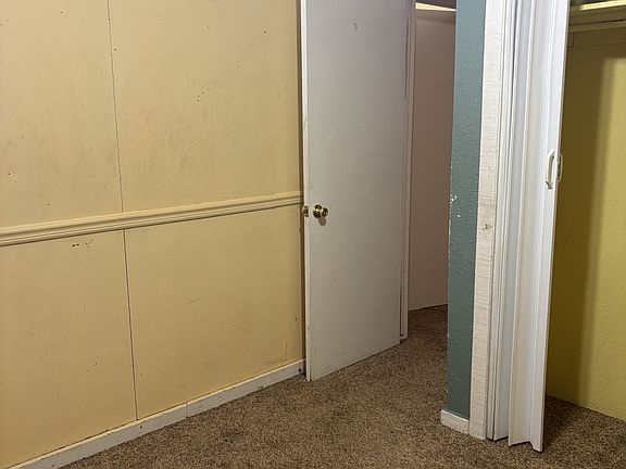 4th image of 938 S 2nd Ave