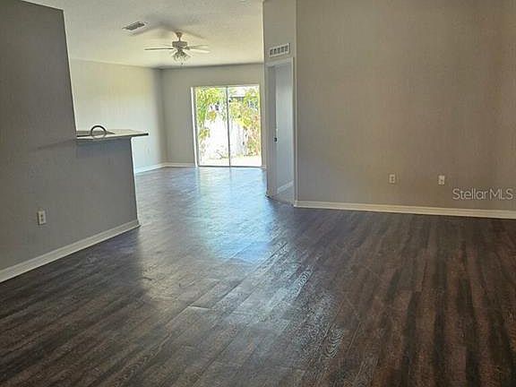 4th image of 10917 Banyan Wood Way