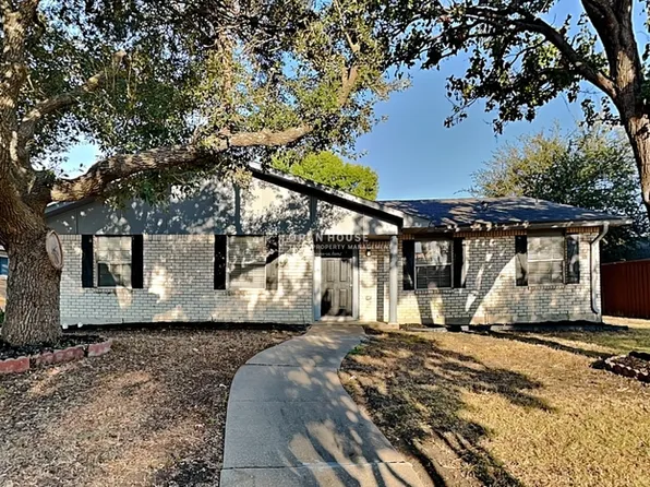 3905 Branch Hollow Dr, Plano, TX 75023