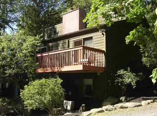 295 Grogkill Rd, Woodstock, NY 12498