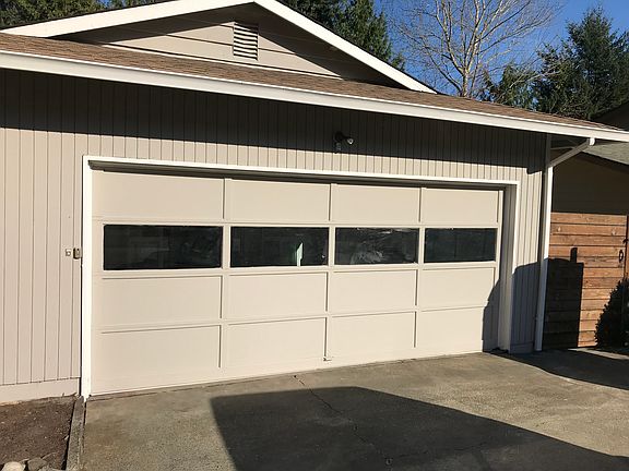 2nd image of 13430 98th Ave NE