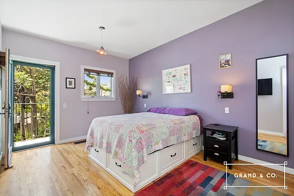 Sold by Grand & Co. | media 8