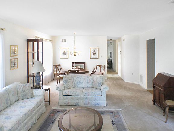 5th image of 1567 Heatherleaf Ln