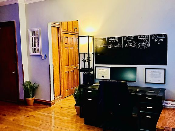 5th image of 5300 S Shore Dr APT 2
