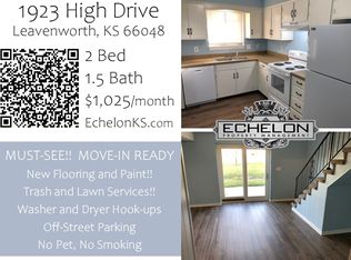 1923 High Dr, Leavenworth, KS 66048
