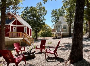 9 Bent Rd, Eldon, MO 65072