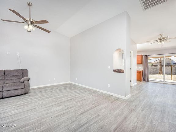 5th image of 7291 N Meredith Blvd