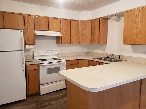 5th image of 1532 Canyon Ave