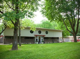 6900 Sconfinato Dr, Hartford, WI 53027