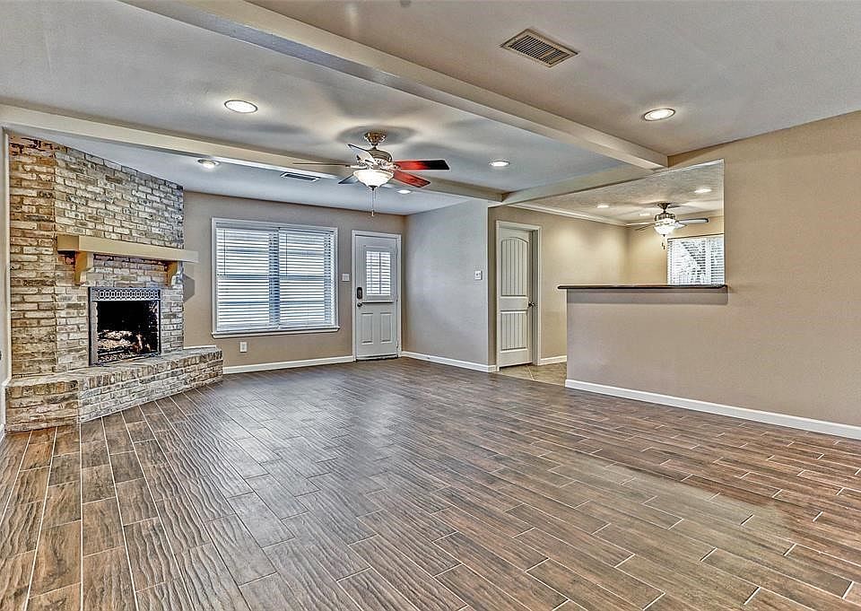 1st image of 6031 Cerritos Dr #6031