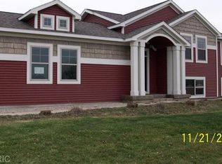 3508 Paige Dr, Holland, MI 49424