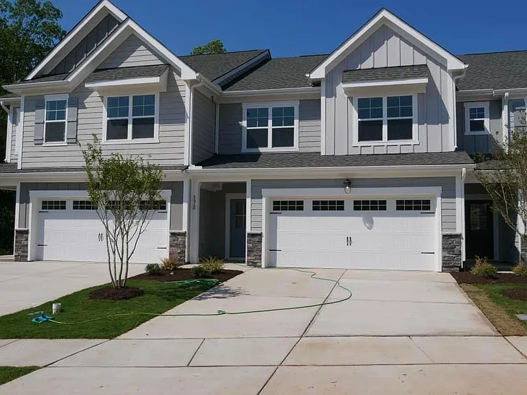 172 Sears Ridge Ln — Photo 3