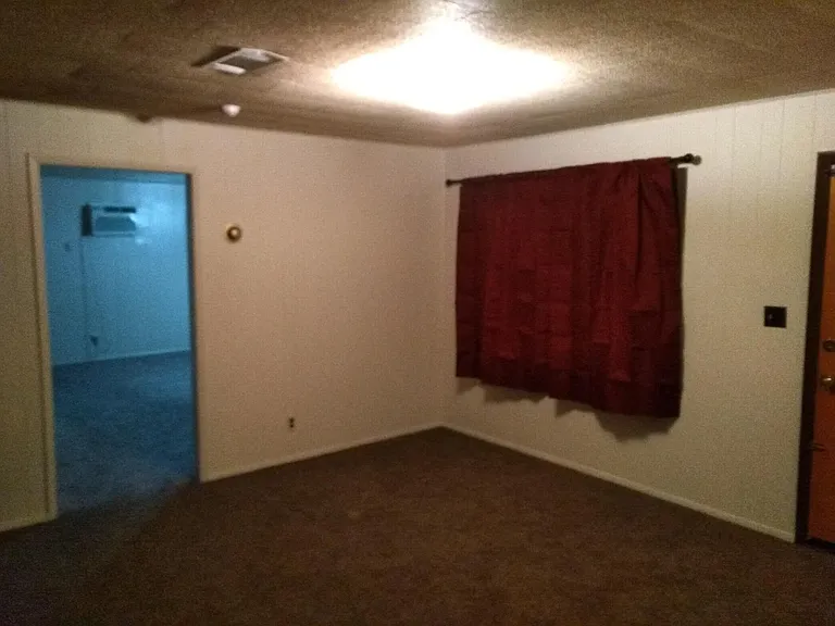 209 Frontera St — Photo 8