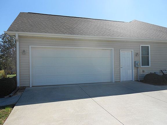 4th image of 111 W Vista View Pl