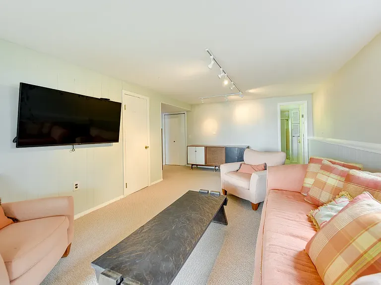 33460 N Lakeview Ct — Photo 29