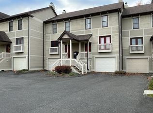 100 Front St #100, New Haven, CT 06513