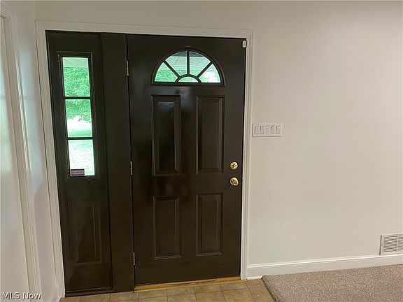 2nd image of 3164 Saint Clair Ave