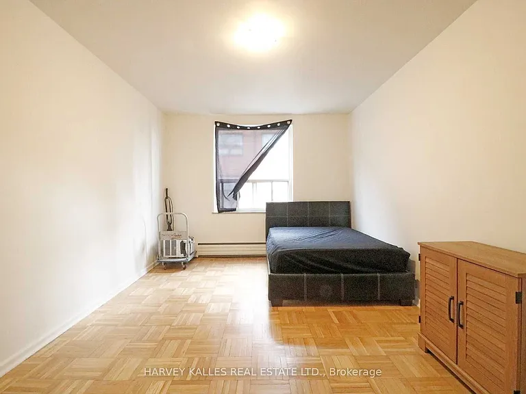 1751 Victoria Park Ave #303 — Photo 11