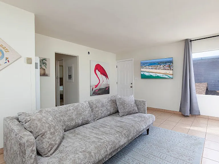725 Santa Barbara Pl — Photo 15