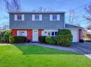 3 Ontario St, Port Jefferson Station, NY 11776