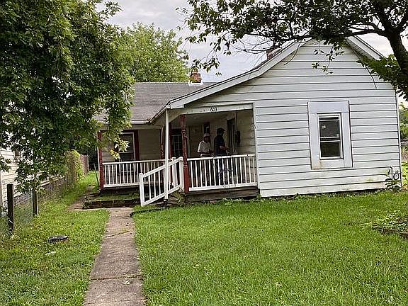 4th image of 603 Malvern St