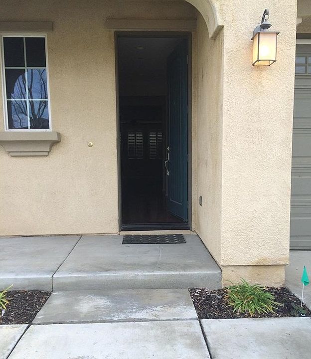 1st image of 11155 Cram Ln