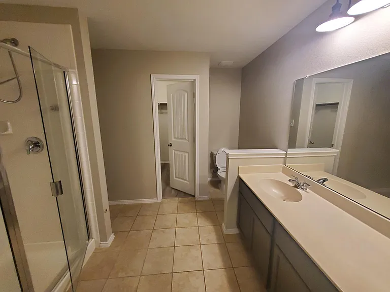 2432 French St — Photo 21