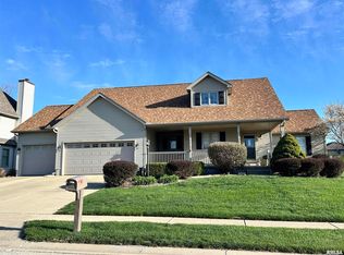 2705 Hastings Rd, Chatham, IL 62629
