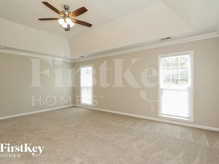 13646 Annsdale Ln — Photo 8