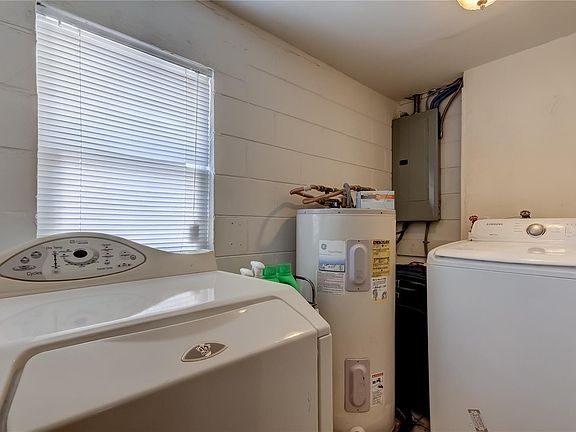 3rd image of 8040A 53rd Way N